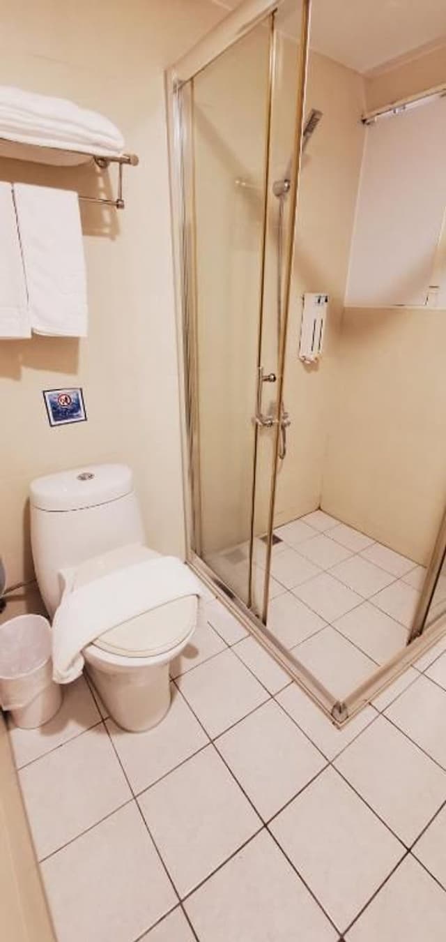 Gugis inn-Standard Triple Room-6