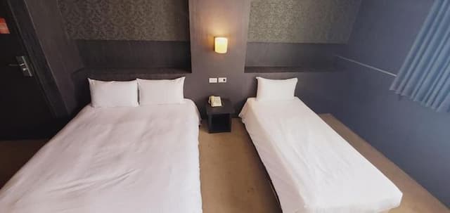 Gugis inn-Superior Triple Room-7