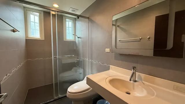 Elephant garden B&B-Four-person room-4