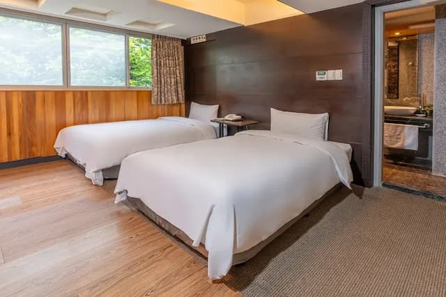 CHECK inn Express Taichung Feng Chia-Deluxe Twin Room-7