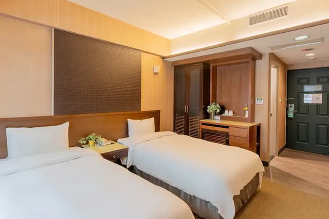 CHECK inn Express Taichung Feng Chia-Deluxe Twin Room-5