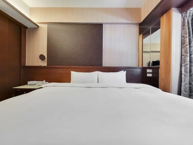 CHECK inn Express Taichung Feng Chia-Deluxe Double Room-3