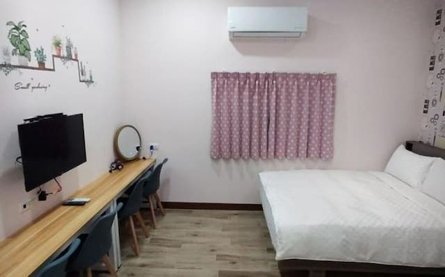 Xiaoliuqiu Lake Homestay-Quad room 901-3