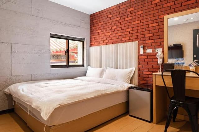 Longshan Inn-Standard Double Room-7days-1