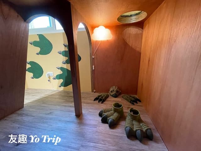 Yo Trip-3T friendly dinosaur-4