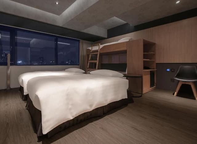 Calligraphy Greenway Hotel-Family Room with Bunk Bed(with breakfast)-3