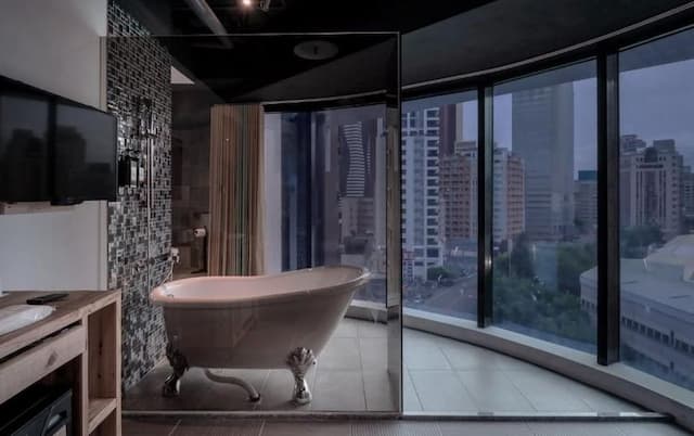 Calligraphy Greenway Hotel-Deluxe Double Room with Bath(without breakfast)-3