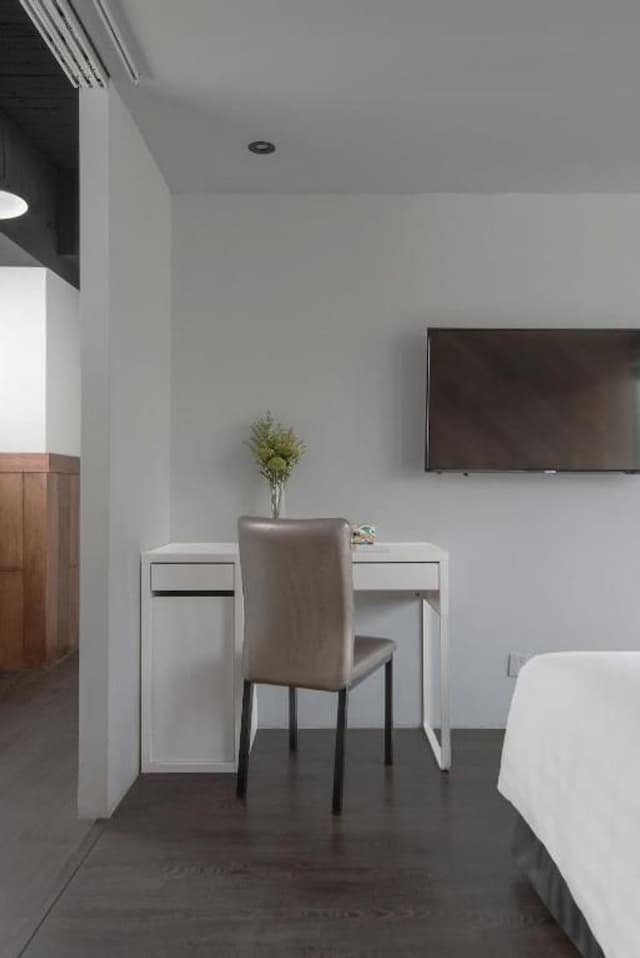 Calligraphy Greenway Hotel-Deluxe Double Room(without breakfast)-4