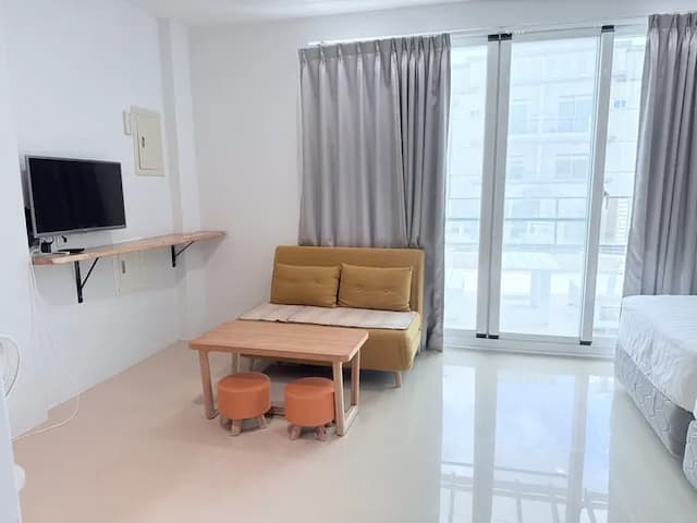 小豆旅宿 | 近台東車站-301 加大雙人床房－附陽台-3