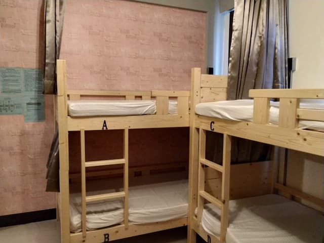 Backpacker Inn Hall 497-2-girls' backpack-1