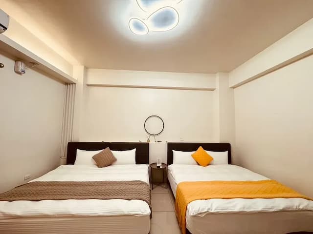 6尺加大雙人床+7尺特大雙人床