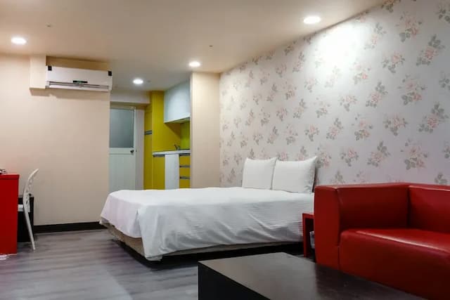 星西門行旅｜緊鄰唐吉軻德/西門町-標準雙人房-1