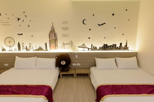 Anko's Home-Family Room-5