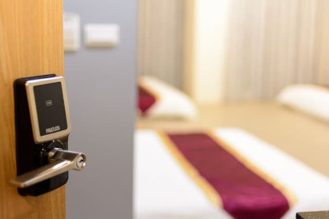 Anko's Home-Family Room-8