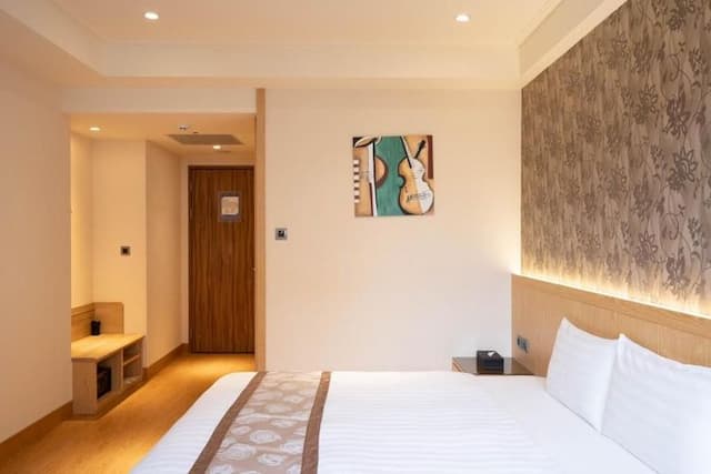 Heti Hotel-Double room-3