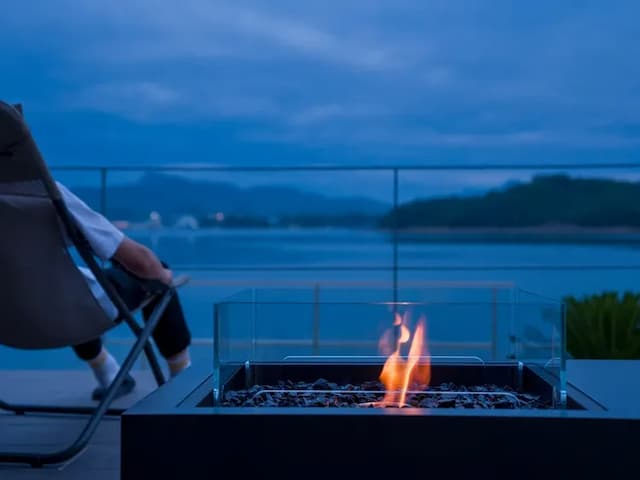 【ファイヤーピット】天草の自然の中で、仲間と一緒に揺れる炎や星空をお愉しみください。