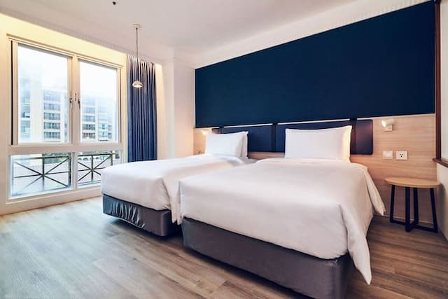 雀客藏居台北南港｜近環球購物中心＆CITYLINK、全新裝潢-經典雙床客房-1