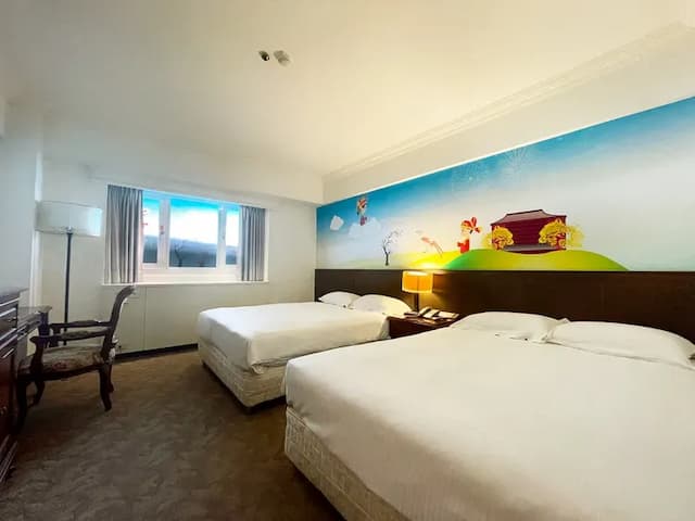 Guide Hotel Kaohsiung Liuhe-Superior Quadruple Room-5