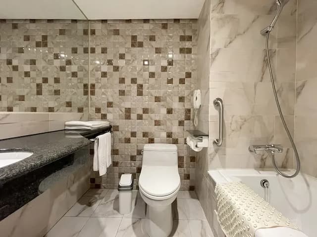 Guide Hotel Kaohsiung Liuhe-Deluxe Family Room-7