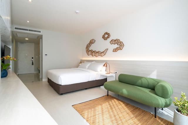 VELA Dhi Udon Thani-Deluxe King Bed (Room only)-2