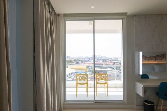 VELA Dhi Udon Thani-Suite Balcony(Room only)-9