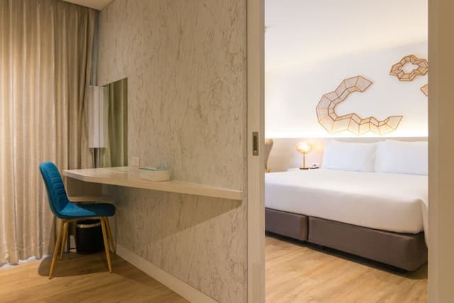 VELA Dhi Udon Thani-Executive Suite(Room only)-5