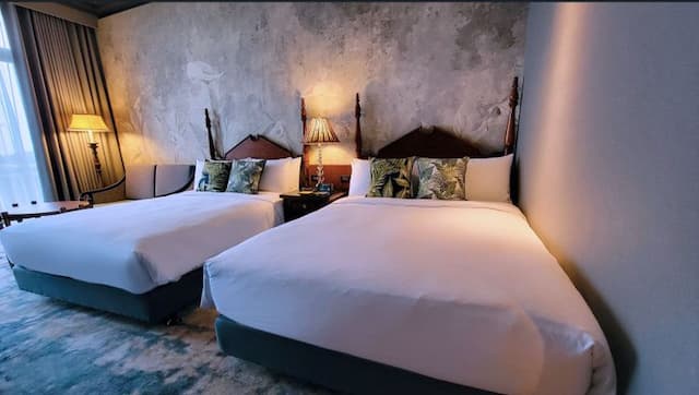 遠雄悅來大飯店-豪華海景客房(二中床)｜一泊一食-1