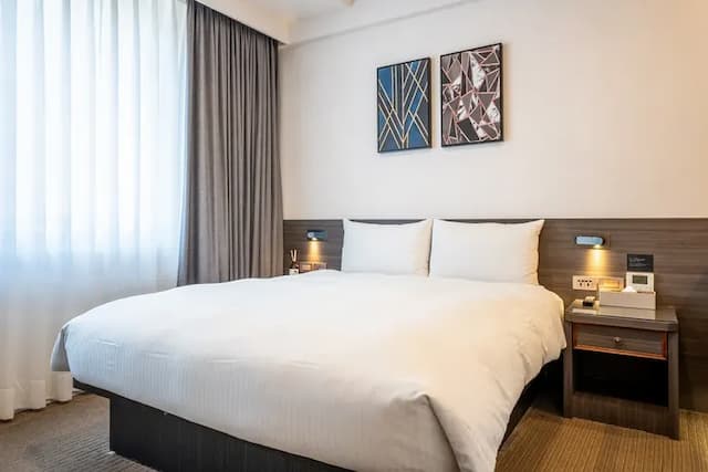 夢樓旅店-經典雙人客房-2