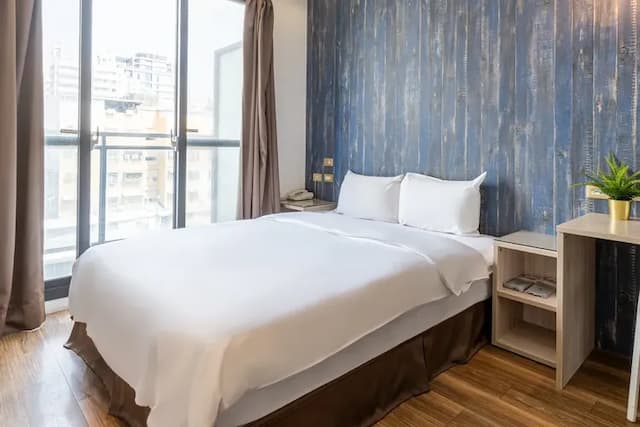 CHECK inn Express Taichung FuXing Hall 2-Superior Double Room-2