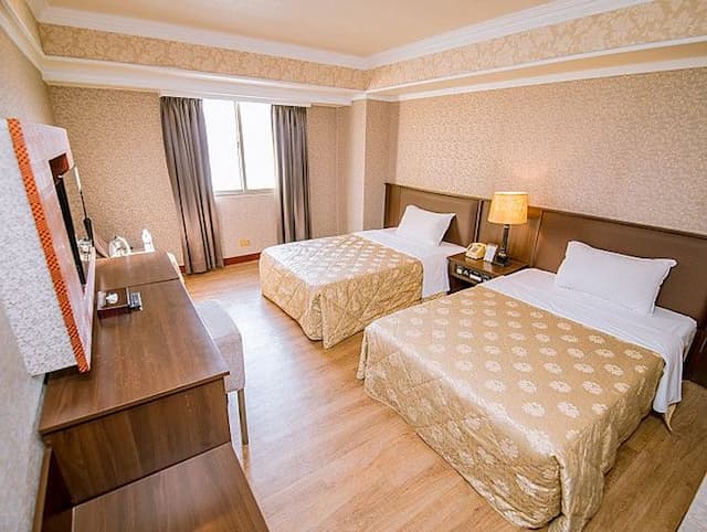 漢彌敦大飯店-豪華雙床房-3