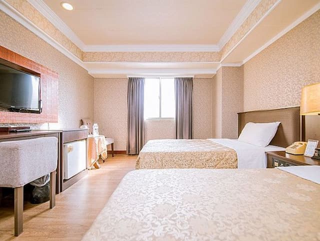 漢彌敦大飯店-豪華雙床房-2