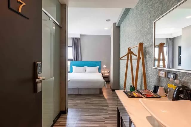 雀客旅館台中自由-雀躍雙人客房-6