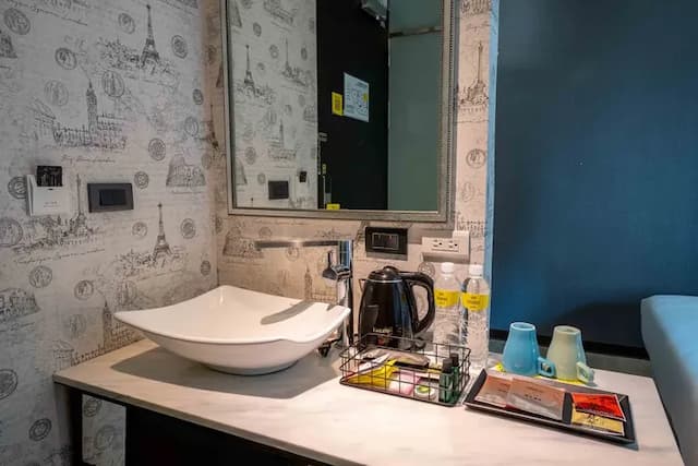 雀客旅館台中自由-雀躍雙人客房-10