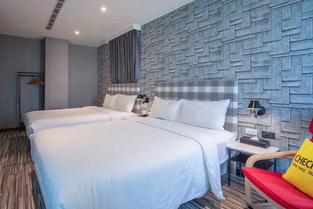 雀客旅館台中自由-雀緻家庭客房-1