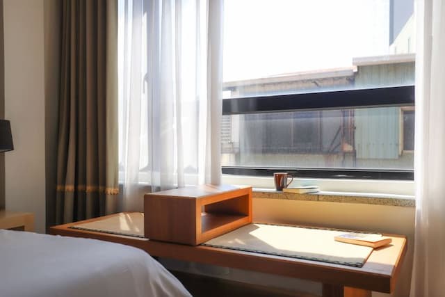 Roots Chew Hotel-Deluxe Double Room-4