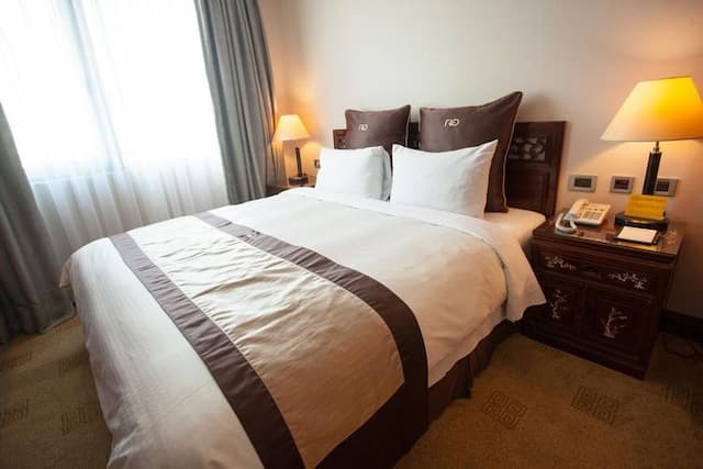 RICH GARDEN HOTEL-DELUXE DOUBLE(Non-cancellable)-2