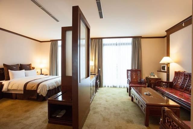 RICH GARDEN HOTEL-VIP SUITE(Non-cancellable)-1