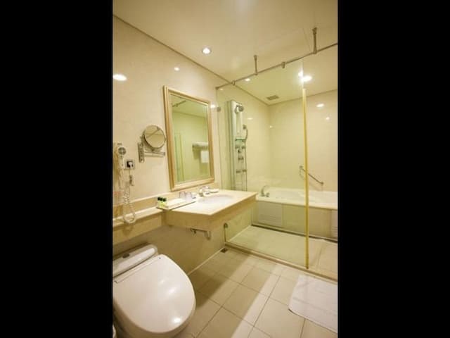 RICH GARDEN HOTEL-VIP SUITE(Non-cancellable)-7