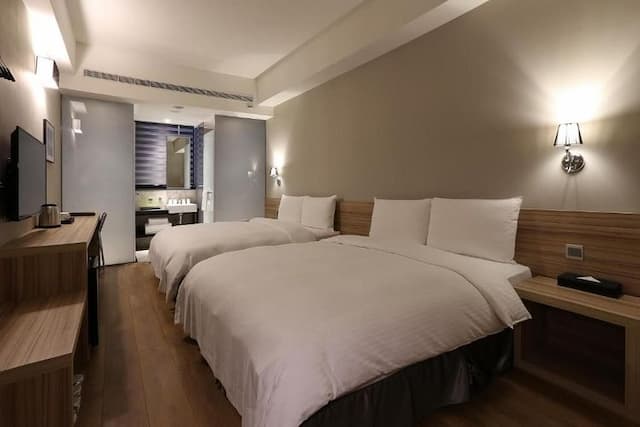 米樂旅店-豪華三人房(含早餐)-1