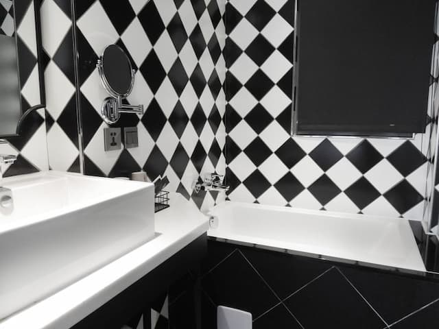 CHECK inn Taipei Main Station-Superior Double Room with City View-4