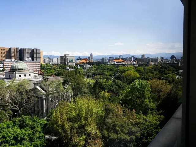 雀客旅館台北站前｜緊鄰台北車站-景觀雙人客房-15