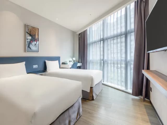 CHECK inn Taipei Xinyi-Superior Twin Room-1