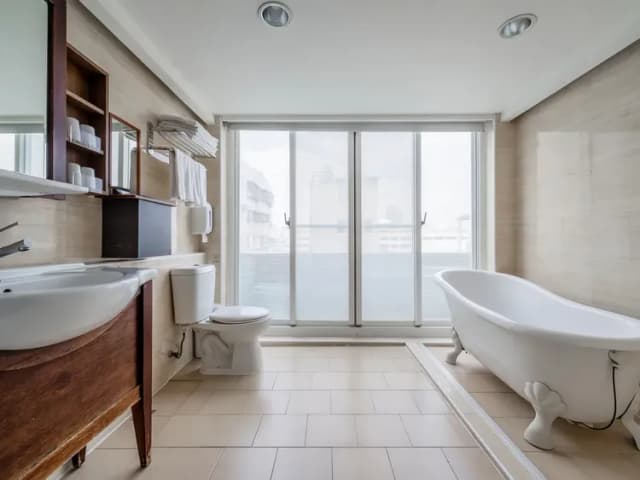 ガイド ホテル カオション シンクーチャン-Standard Quadruple Room-8