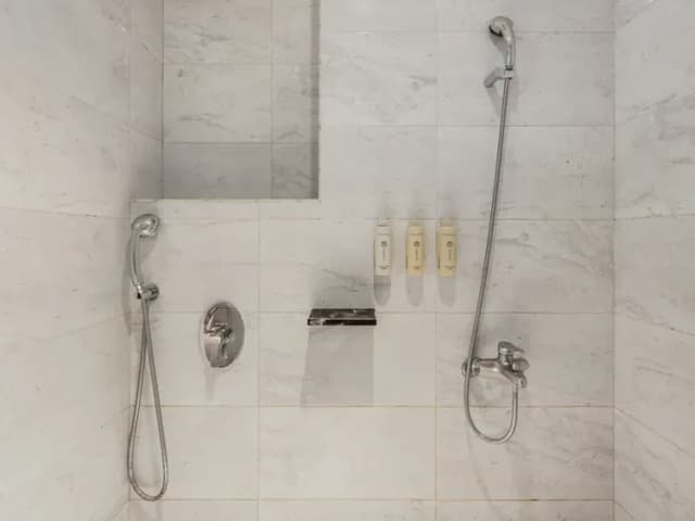 CHECK inn Select Tainan Yong Kang-Classic Quadruple Room-3