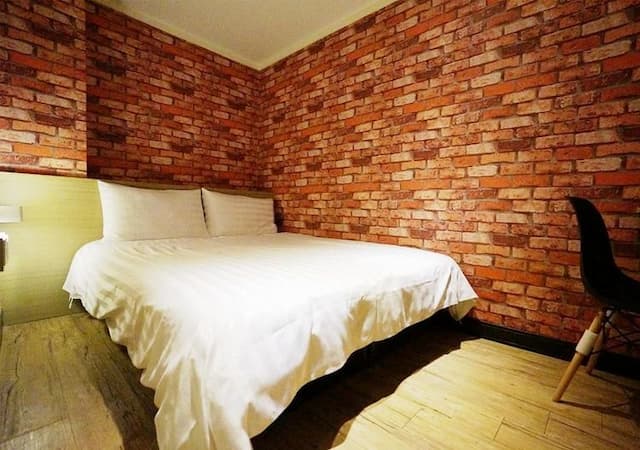 遠悅飯店 高雄愛河館-經濟雙人房-1