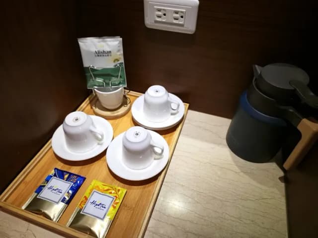 冠閣大飯店 l 消毒完善、兒童球池-經典房(兩床)-7