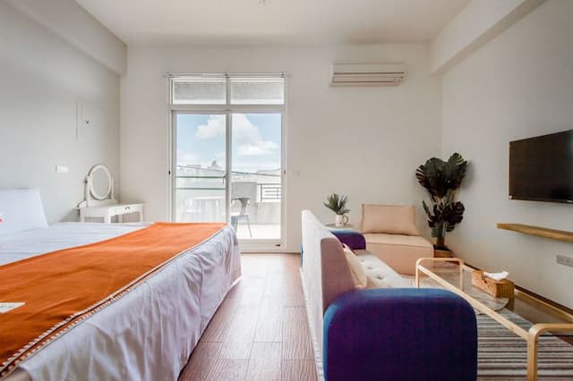 Moon Deer-Deluxe Double Room with Balcony-301.302-5