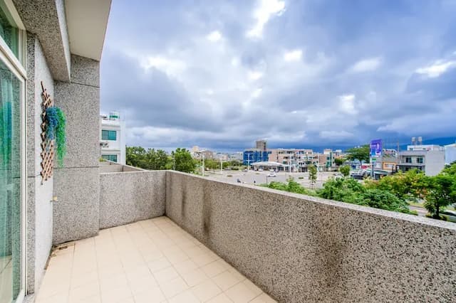 Moon Deer-Deluxe Double Room with Balcony-301.302-15