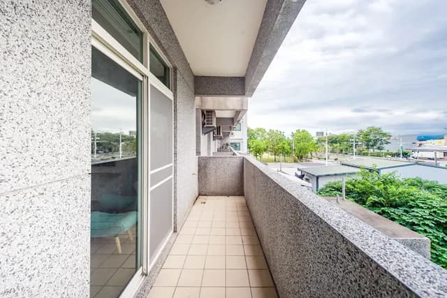 Moon Deer-Twin Room with Balcony-202-10