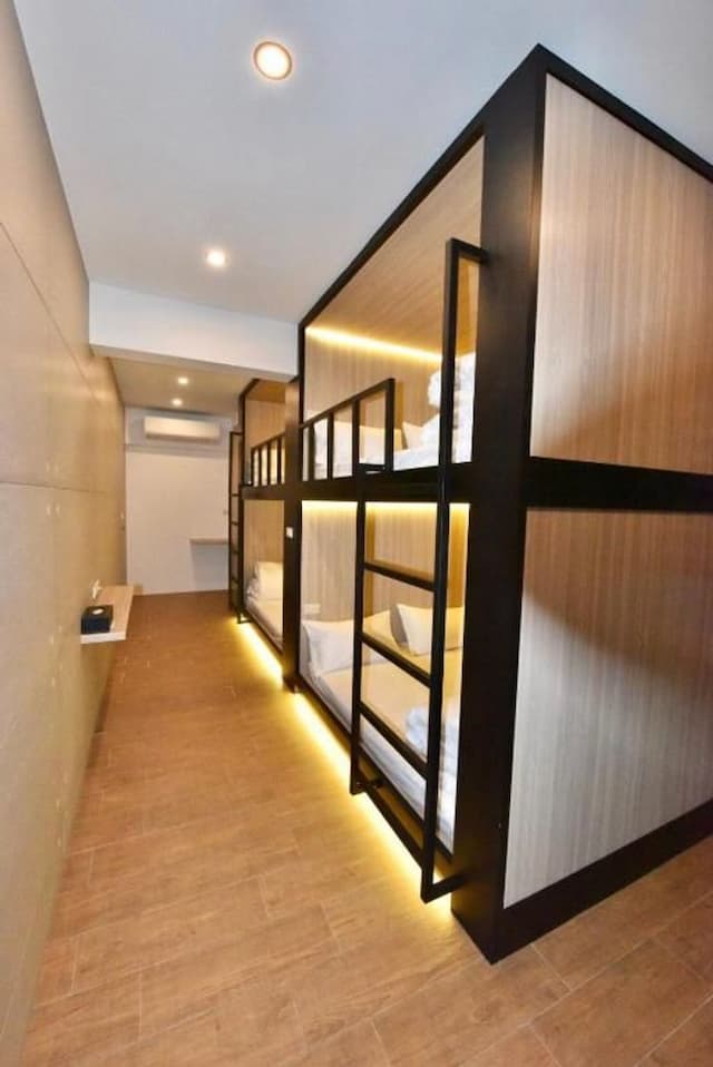 L-house時尚會館 | 10 -20人宜蘭包棟 | 烤肉、電動麻將、KTV-【20人包棟】雙人房2間+四人房2間+八人房1間-7